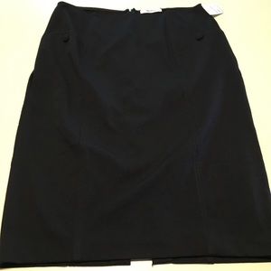 NEW MaxMara Skirt Button Pocket Details 10 Black